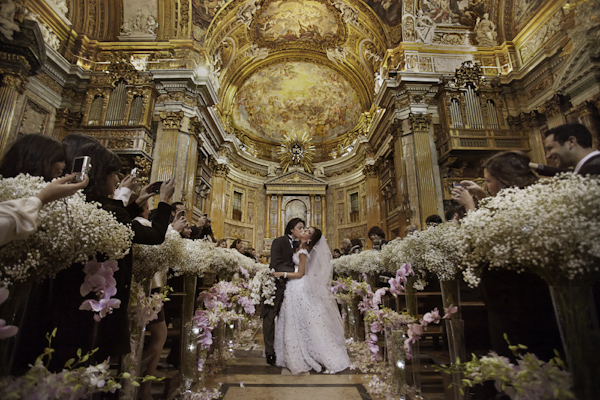 gorgeous ceremony photo by destination wedding photographer Jerry Ghionis